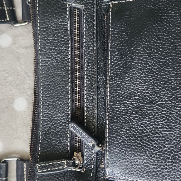 Roots Crossbody Bag  - Long drop - Picture 4 of 10